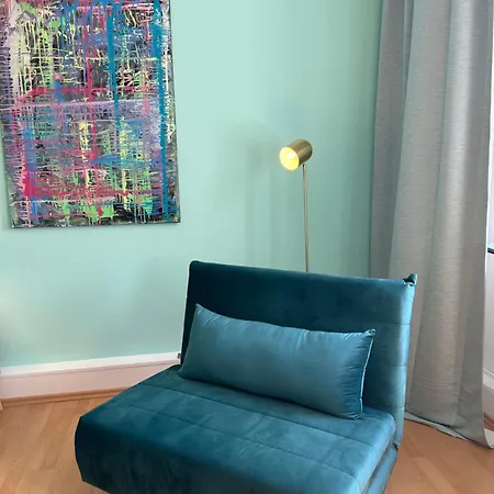 Geschmackvolle Design - 15 Min Airport & Parkplatz * Offenbach am Main