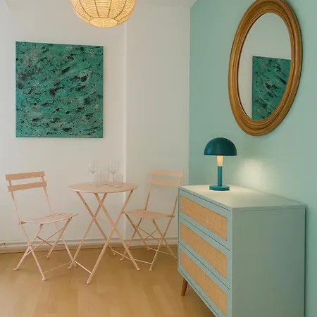 Geschmackvolle Design - 15 Min Airport & Parkplatz Apartment Offenbach am Main