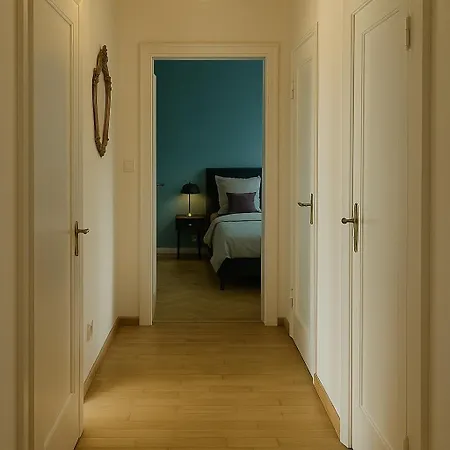 Geschmackvolle Design - 15 Min Airport & Parkplatz Apartment